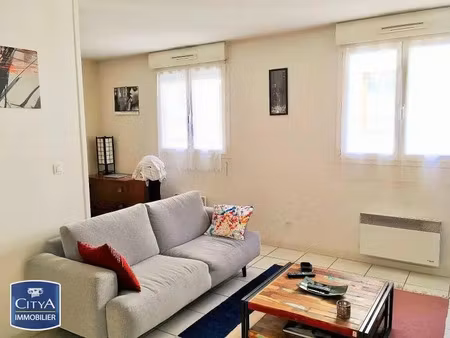 appartement à louer 2 pièces 37.91 m² - clermont-ferrand (63) - 540€