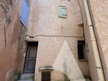cotignac - immeuble - centre ville - 145.000 euros