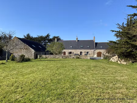 authentique corps de ferme rénové - penmarc'h