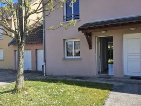 maison de ville à lux (71100)