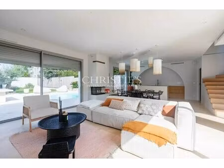 talence – a charming property with mediterranean flair and a swimming pool with id 3585786