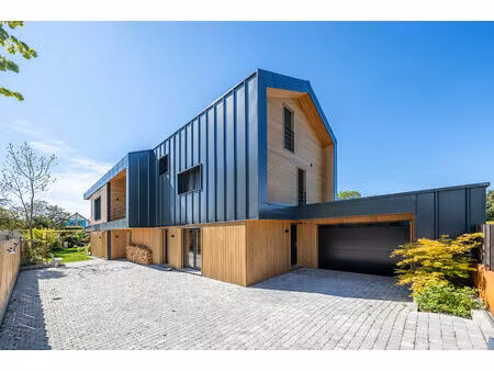 achat maison 9 pièces 220m²