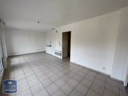 appartement à louer 2 pièces 45.61 m² - amiens (80) - 580€