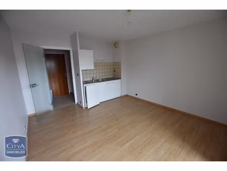 appartement à louer 1 pièce 21.16 m² - cholet (49) - 400€