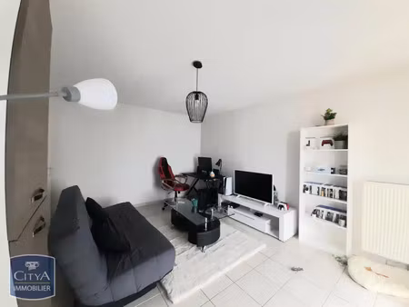 appartement à louer 2 pièces 46.64 m² - grand-charmont (25) - 515€