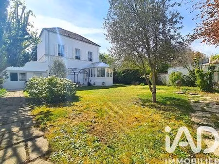 villa de luxe de 11 pièces en vente le raincy  france