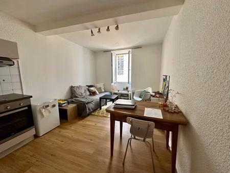 location appartement 2 pièces 33m² beaumont les valence 26760