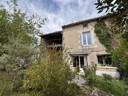 achat immeuble 139m² iteuil 86240