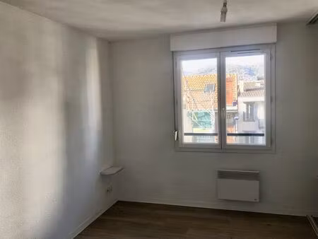 location appartement 2 pièces 46m² clermont ferrand 63000