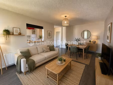 location appartement 4 pièces 74m²