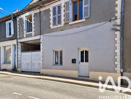 maison à lurcy-lévis (03320)
