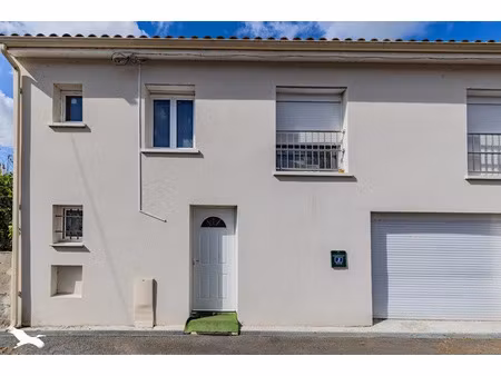 vente maison 6 pièces 170 m² à castillon-la-bataille (33350)  199 900 €