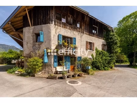maison 6 pièces - 167 m²