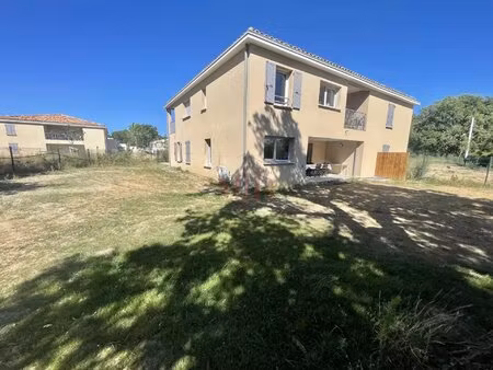 location meublée – appartement t4 en rez-de-jardin à célony  aix-en-provence