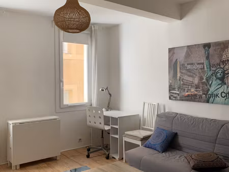 charmant t2 meublé de 37 93 m2 situé rue constantin