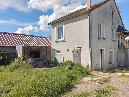 maison a restaurer entièrement