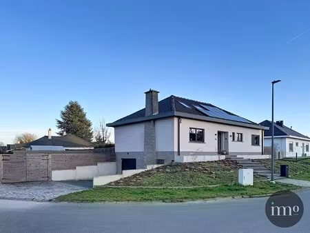 gerenoveerde woning op topligging in lennik!