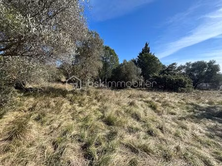 terrain de 790 m² à saze