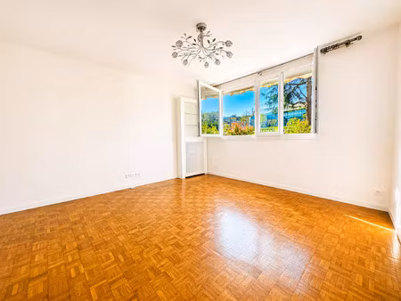 vente appartement 3 pièces 60 m² clamart (92140)