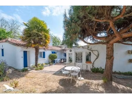 maison 6 pièces 85 m²