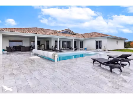 vente maison 6 pièces 287 m² laluque (40465)