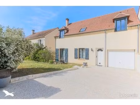 pavillon 6 pièces 118 m²