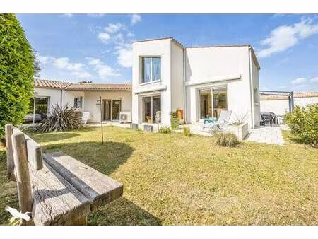 vente maison 6 pièces 150 m² périgny (17180)