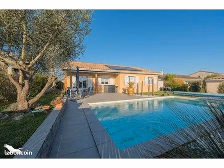 villa 5 pièces 122 m²