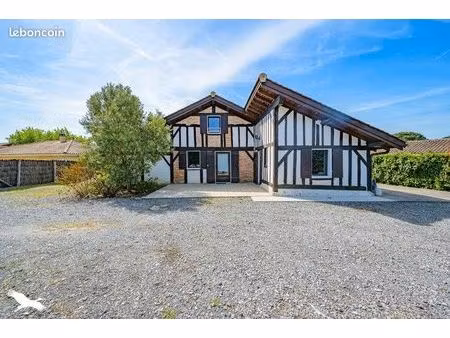 maison 6 pièces 160 m²