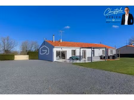 maison traditionnelle de 172 m² à les herbiers
