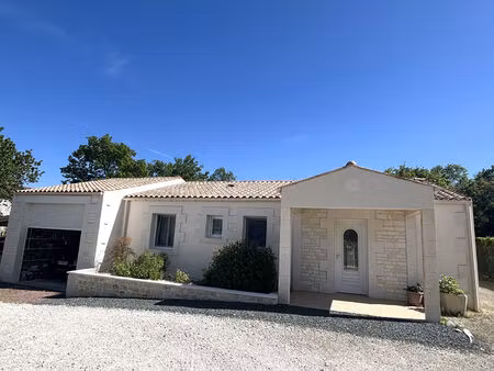 maison récente à seulement 3 km de saujon