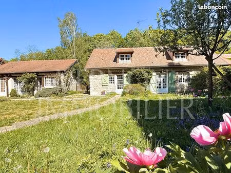 propriété 6 pièces 117 m²