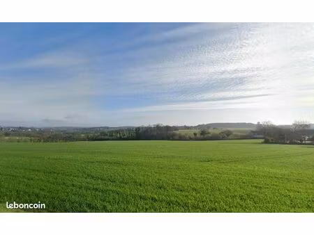 terrain 592 m² sainte seve