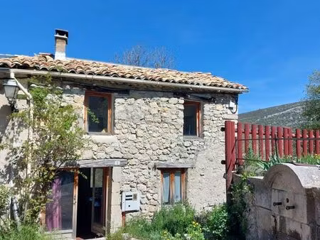 maison de village à eourres