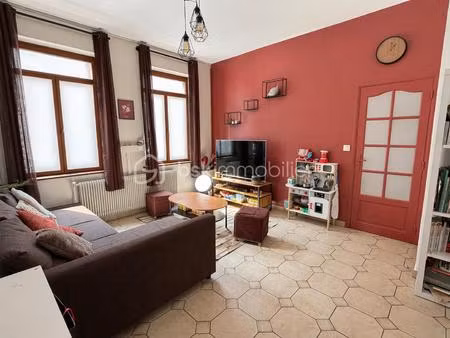 maison de 124 m² à la madeleine