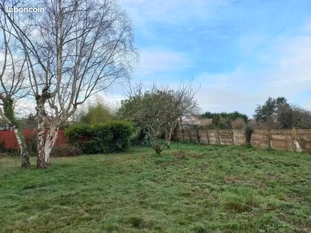 terrain 798 m² pont saint martin