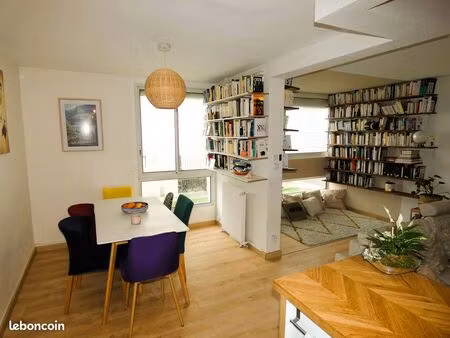 duplex t4 lumineux – 89 m² – caudéran – résidence calme avec gardien (pas d'agences)