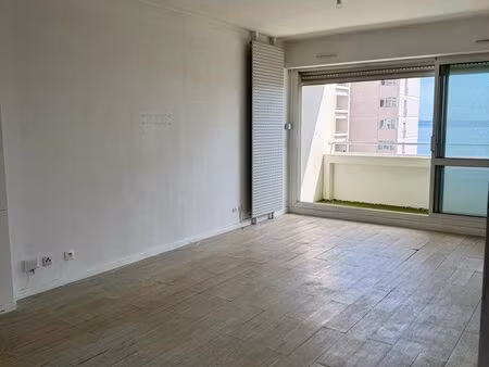 appartement t3 69 m² avec balcon + cave – martigues ferrières – 127 000