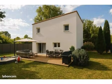 maison 4 pièces 93 m²