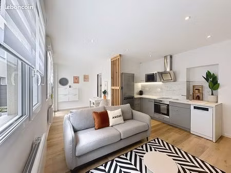 ? magnifique appartement 28m² - cour privative – vendu meublé