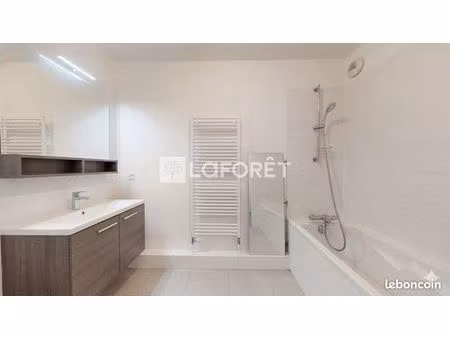 appartement 3 pièces 64 m²