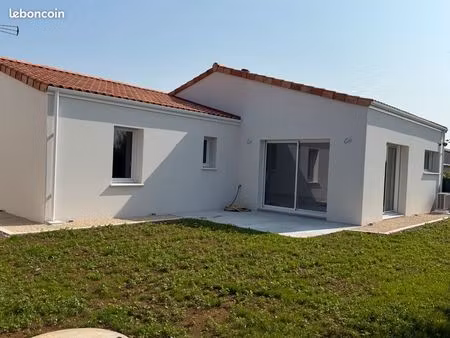 pavillon neuf 3 chambres avec locataires