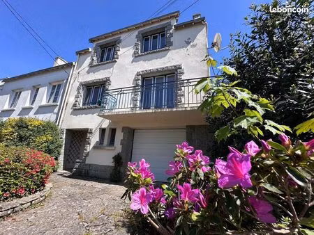 maison 8 pièces 173 m²