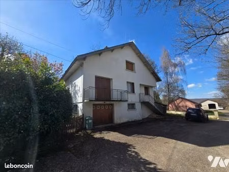 pavillon 6 pièces 100 m²