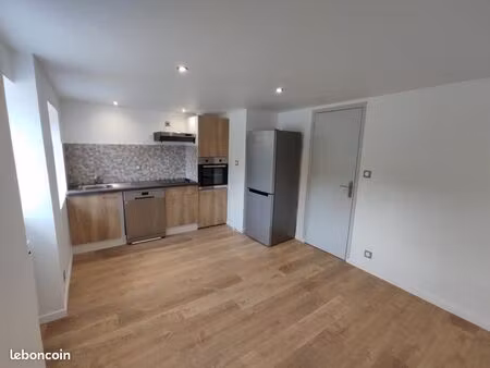 appartement en duplex à baugé 3 pièce(s) 61 87 m2