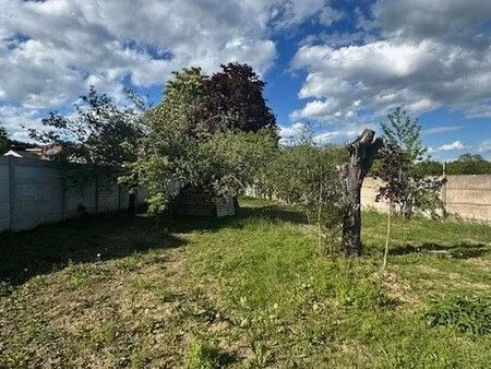 terrain 637 m² saint jean le blanc