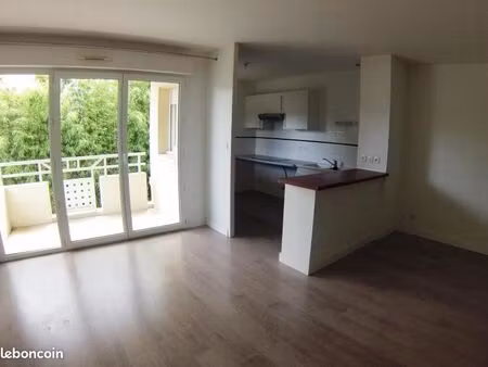 appartement 3 pièces 65 m²