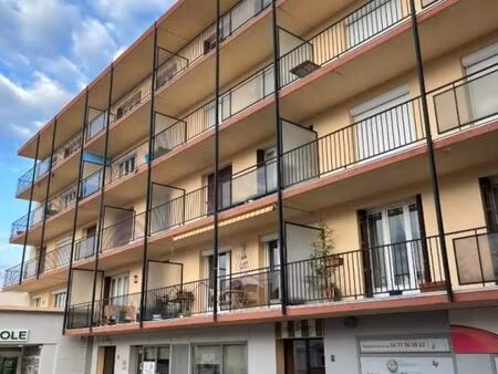 appartement 5 pièces 90 m²