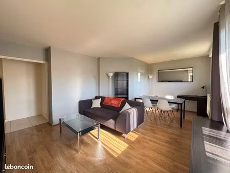 appartement 2 pièces 52 m²