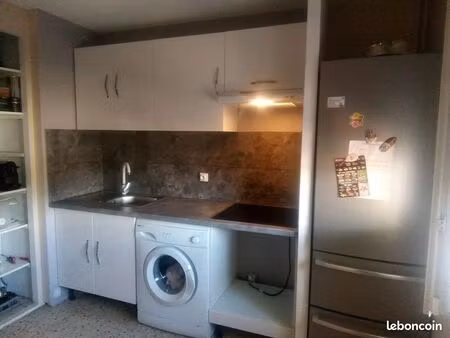 appartement à louer 1100 cc